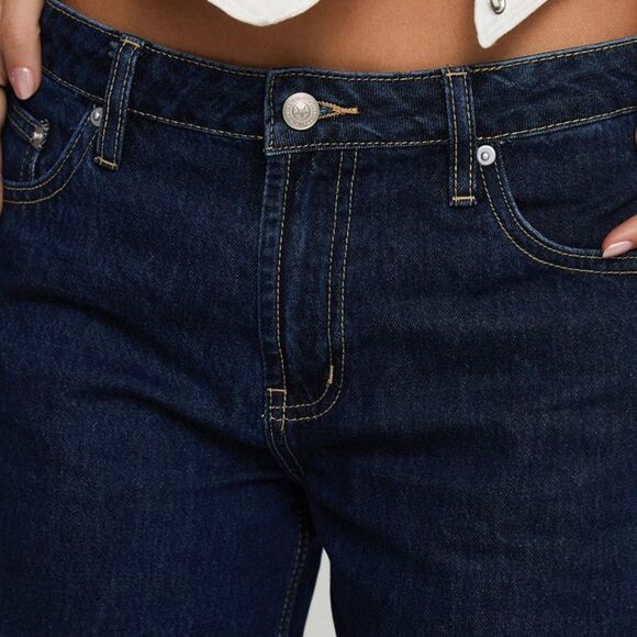 Princess Polly DARLA LOW RISE STRAIGHT JEAN DARK WASH size 2 NWT in packaging - Picture 2 of 9